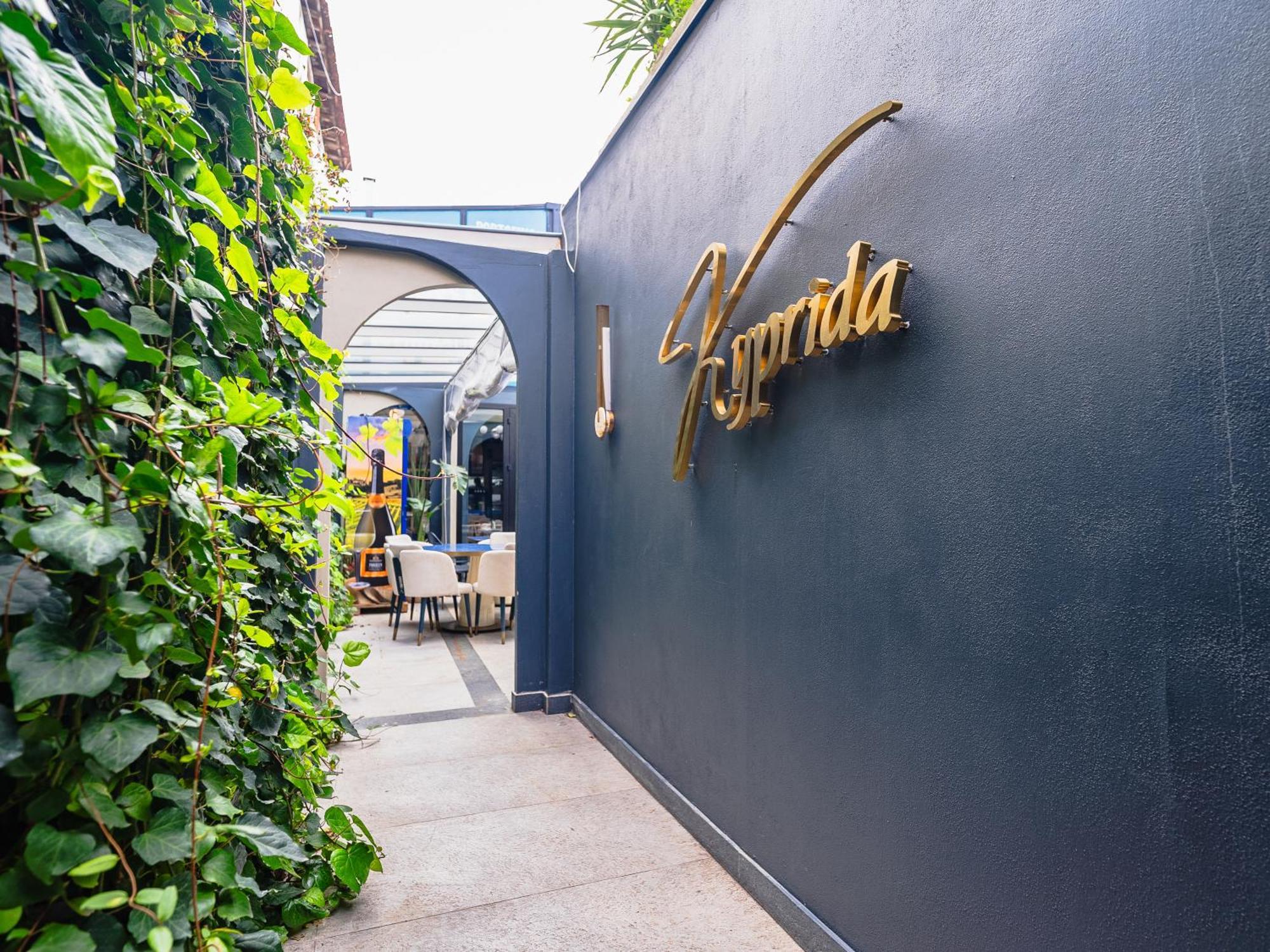 The Port Of Kyrenia Hotel Exterior foto